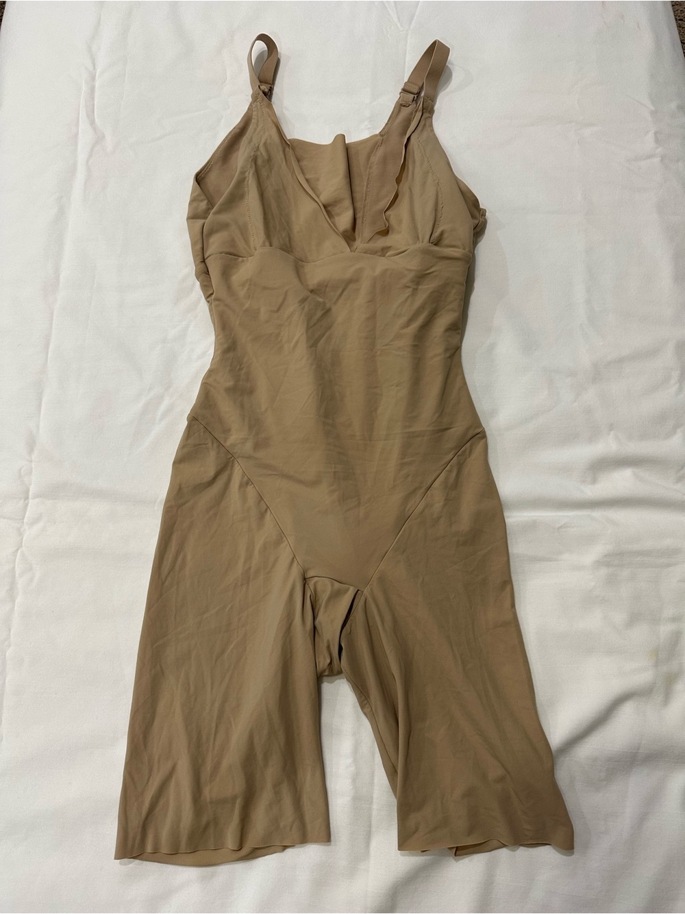 Seamless Nude Shaping Bodysuit